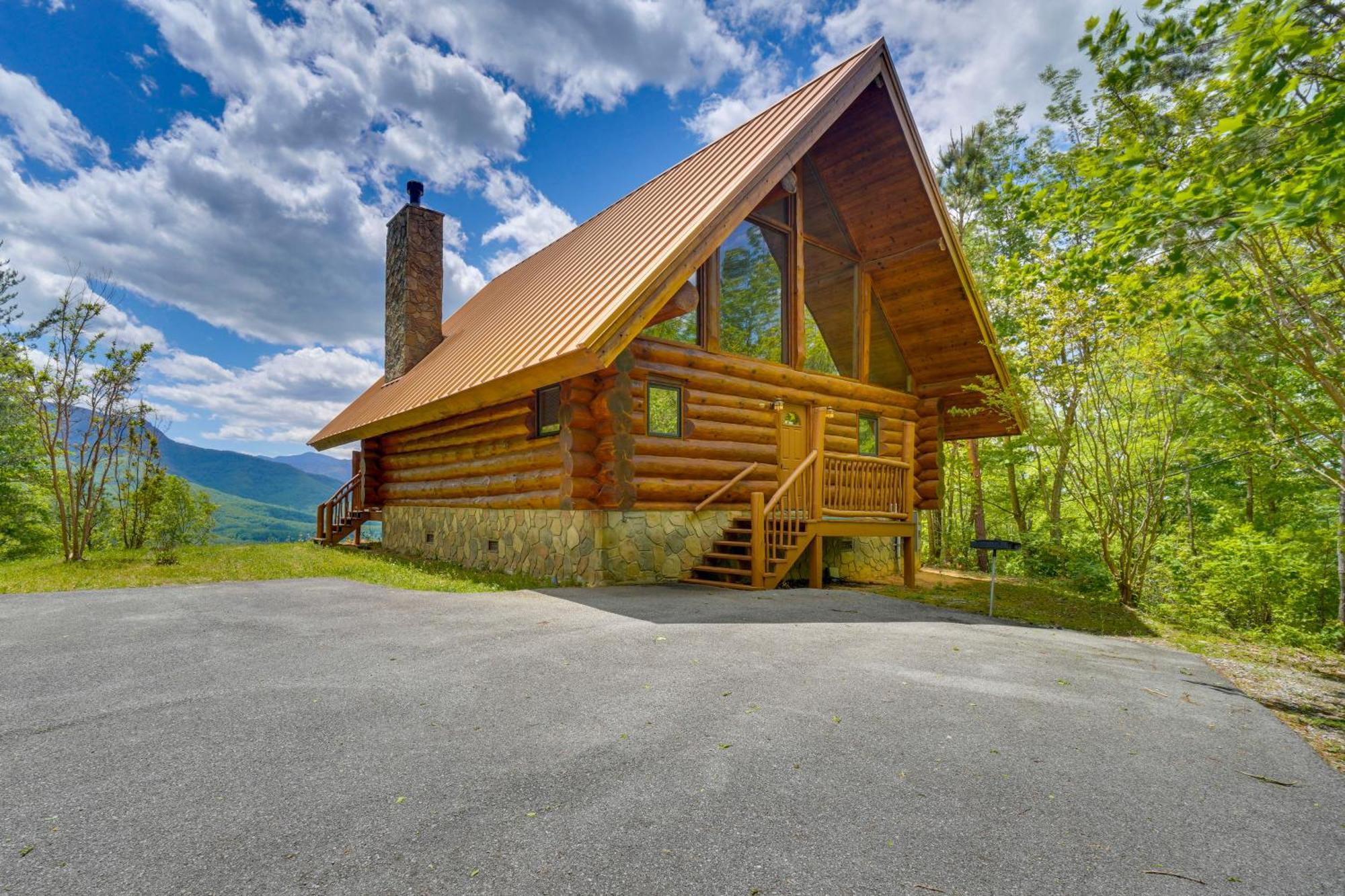 Gatlinburg Cabin With Hot Tub About 11 Miles To Downtown Luaran gambar
