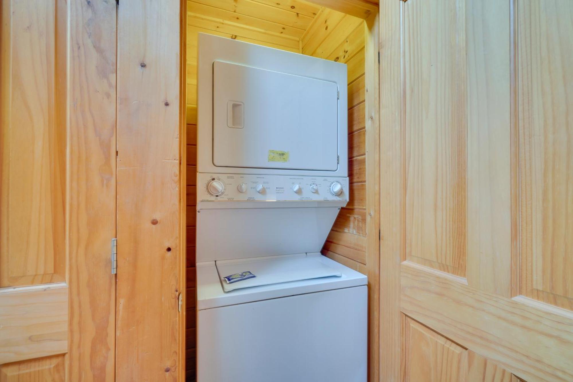Gatlinburg Cabin With Hot Tub About 11 Miles To Downtown Luaran gambar