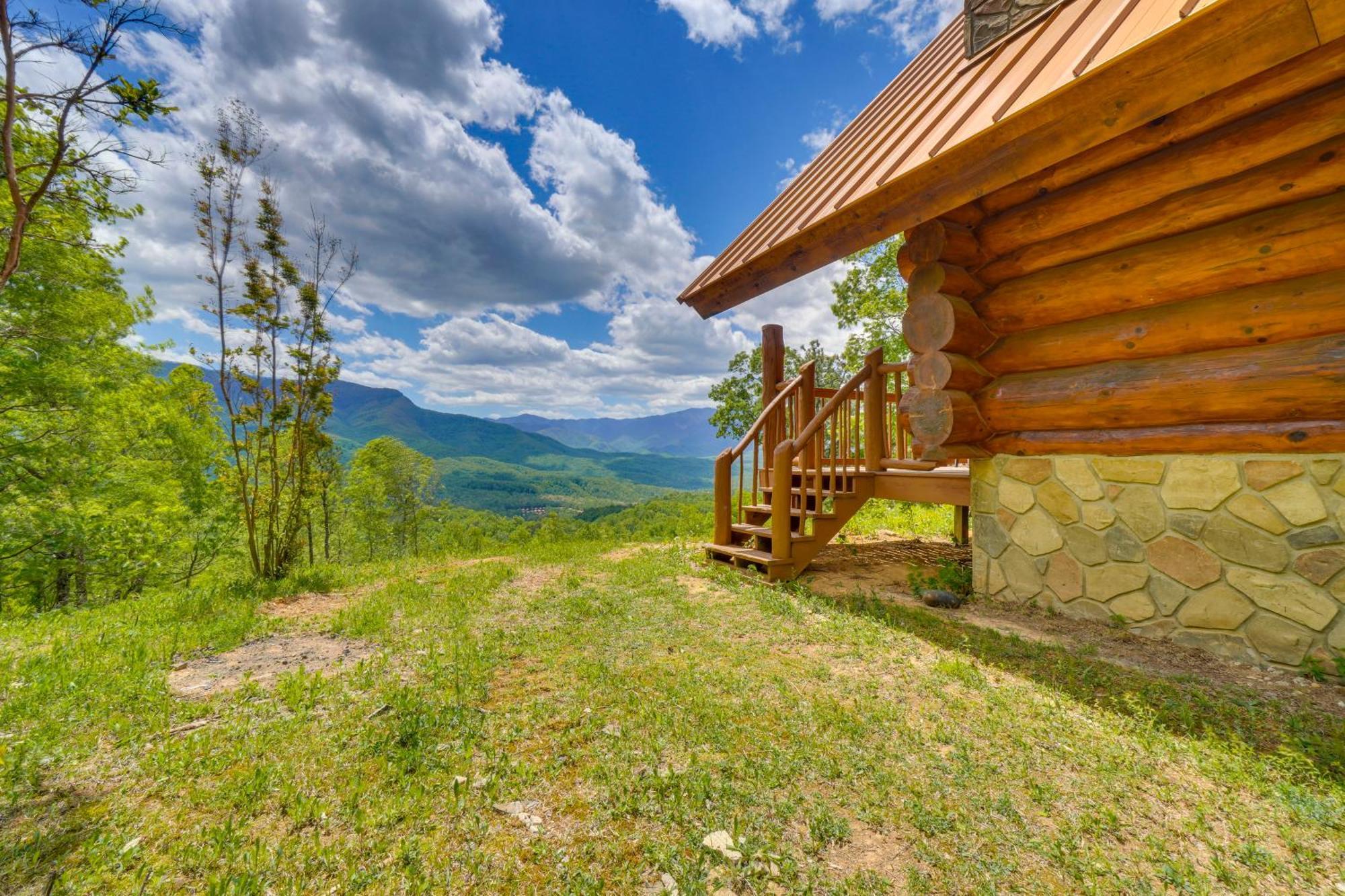 Gatlinburg Cabin With Hot Tub About 11 Miles To Downtown Luaran gambar